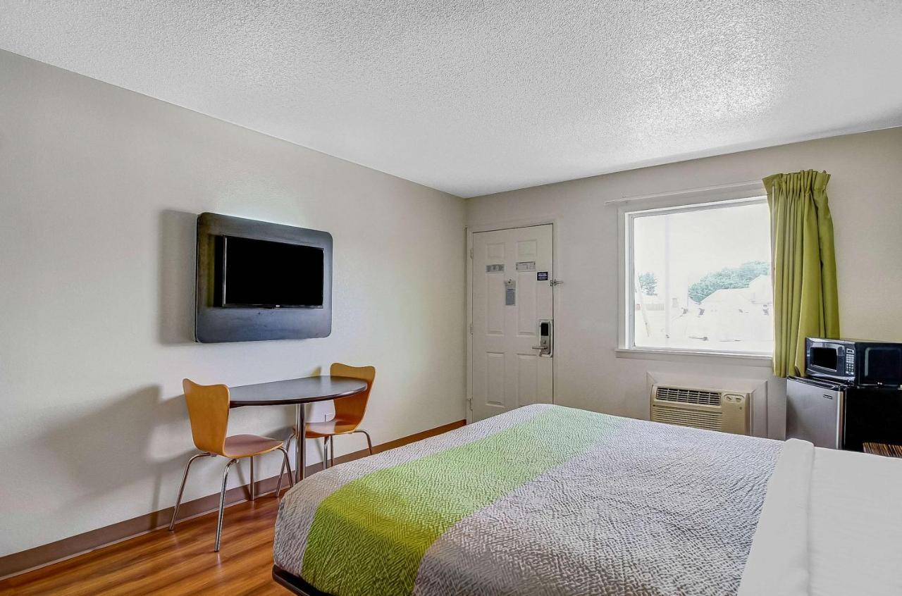 Motel 6-Charles Town, Wv Dış mekan fotoğraf
