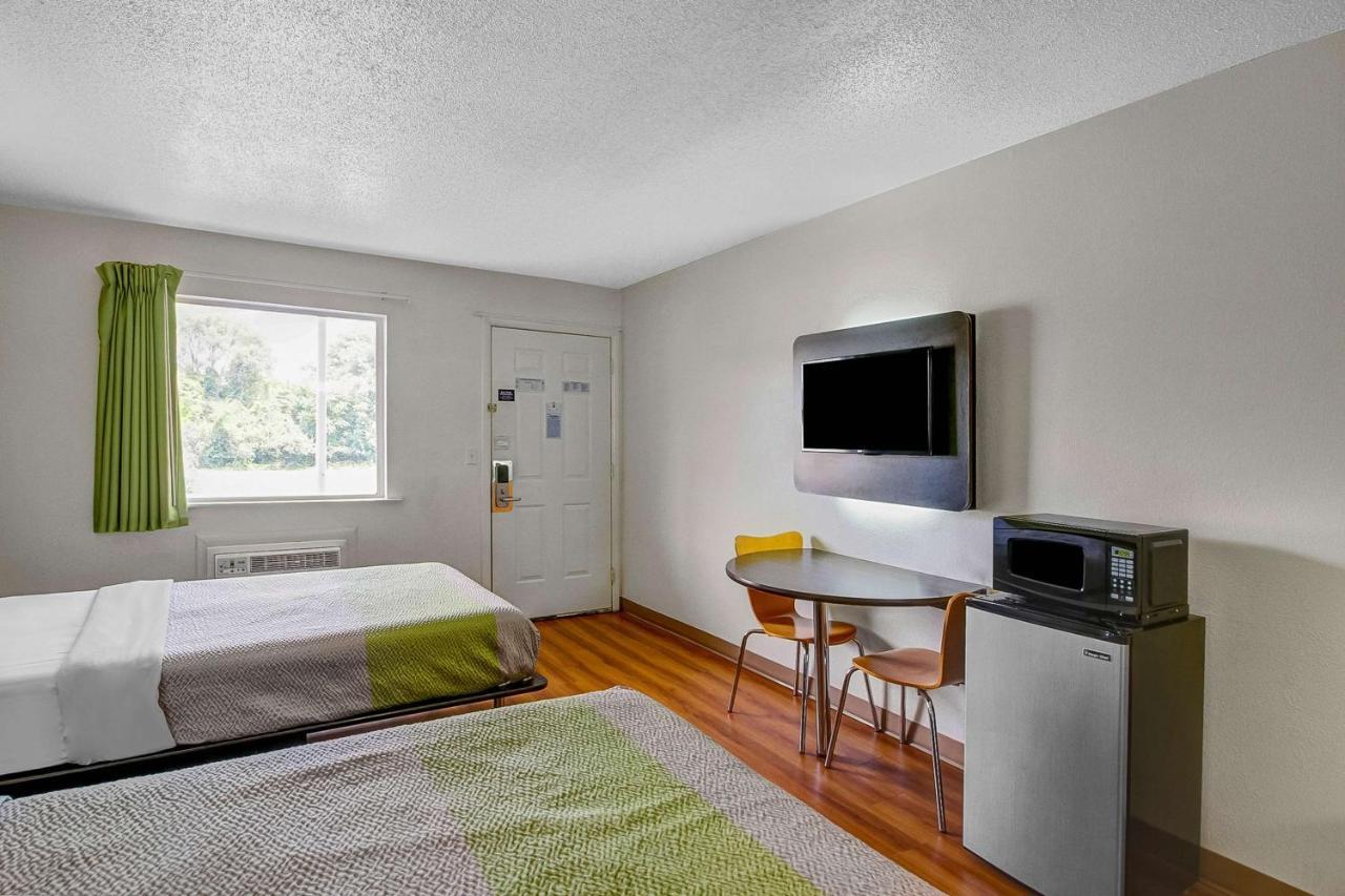 Motel 6-Charles Town, Wv Dış mekan fotoğraf