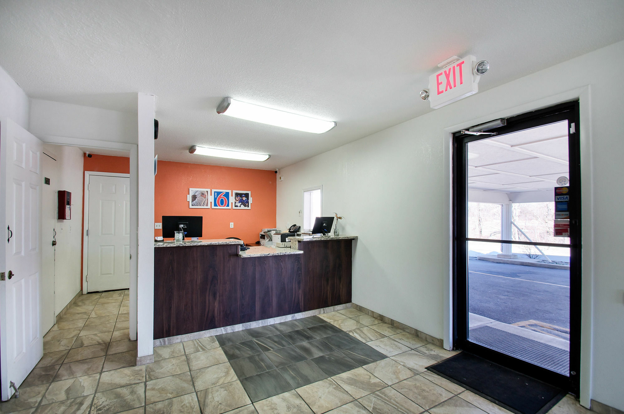 Motel 6-Charles Town, Wv Dış mekan fotoğraf